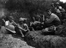 english_unitecnology_ac_nz_resources_webquests_gallipoli_Soldiers_in_trench_4-058131.jpg